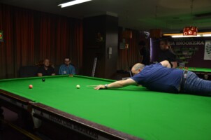 Przy stole: Marek Chrześcijanek